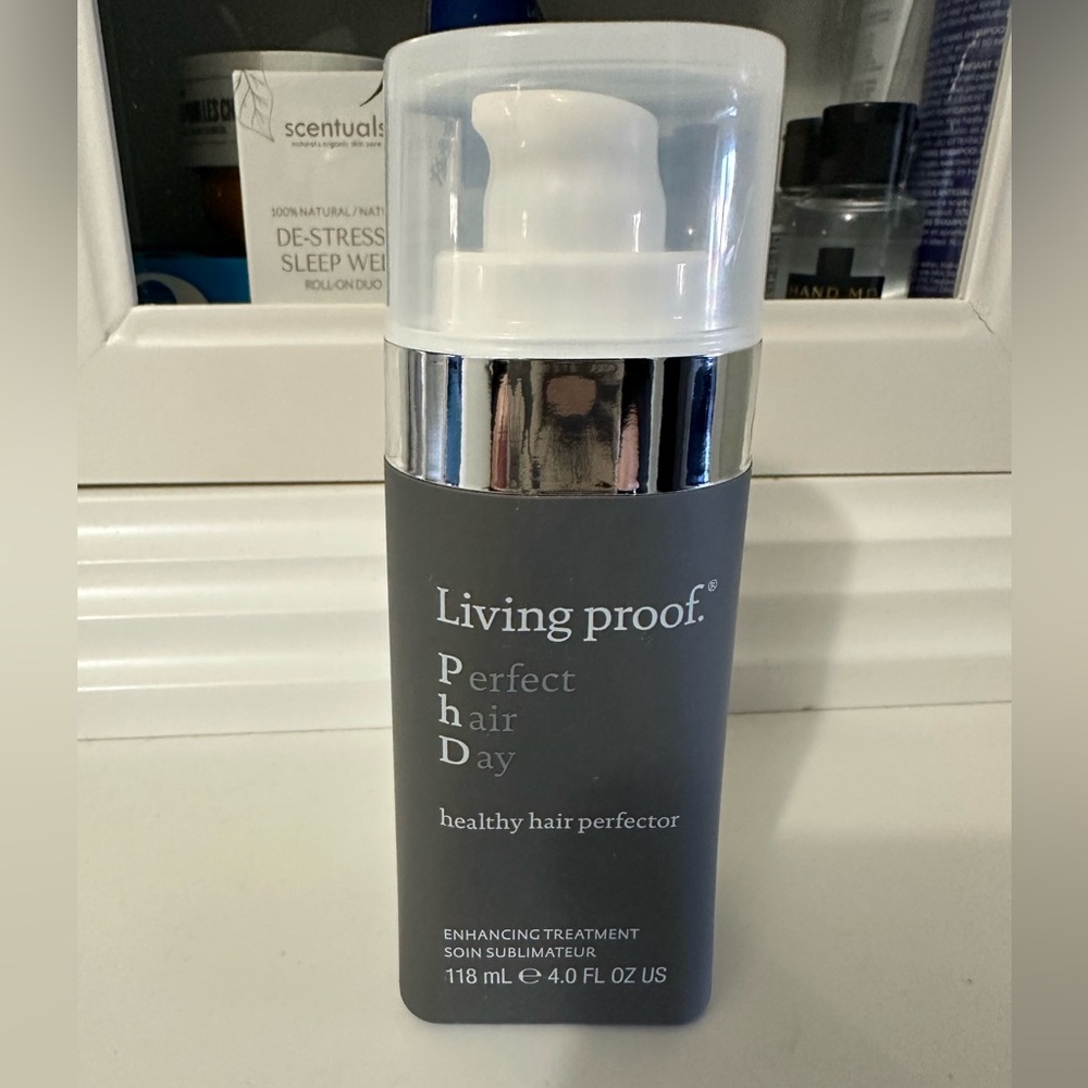 Brand new - Living Proof Perfect Hair day - healthy hair perfector